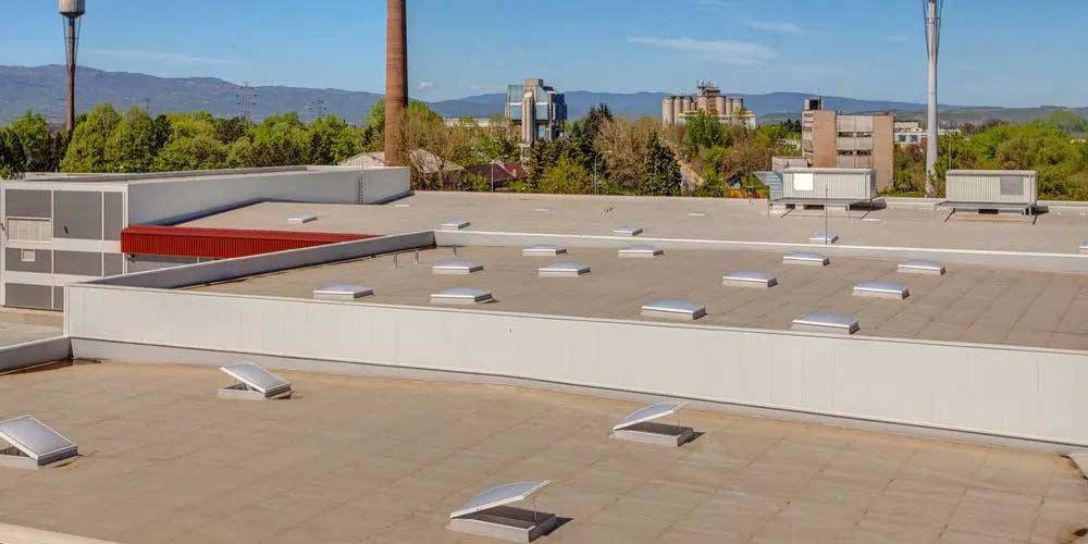 best commercial roofers Houston
